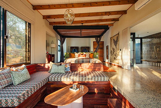 Safari Suites