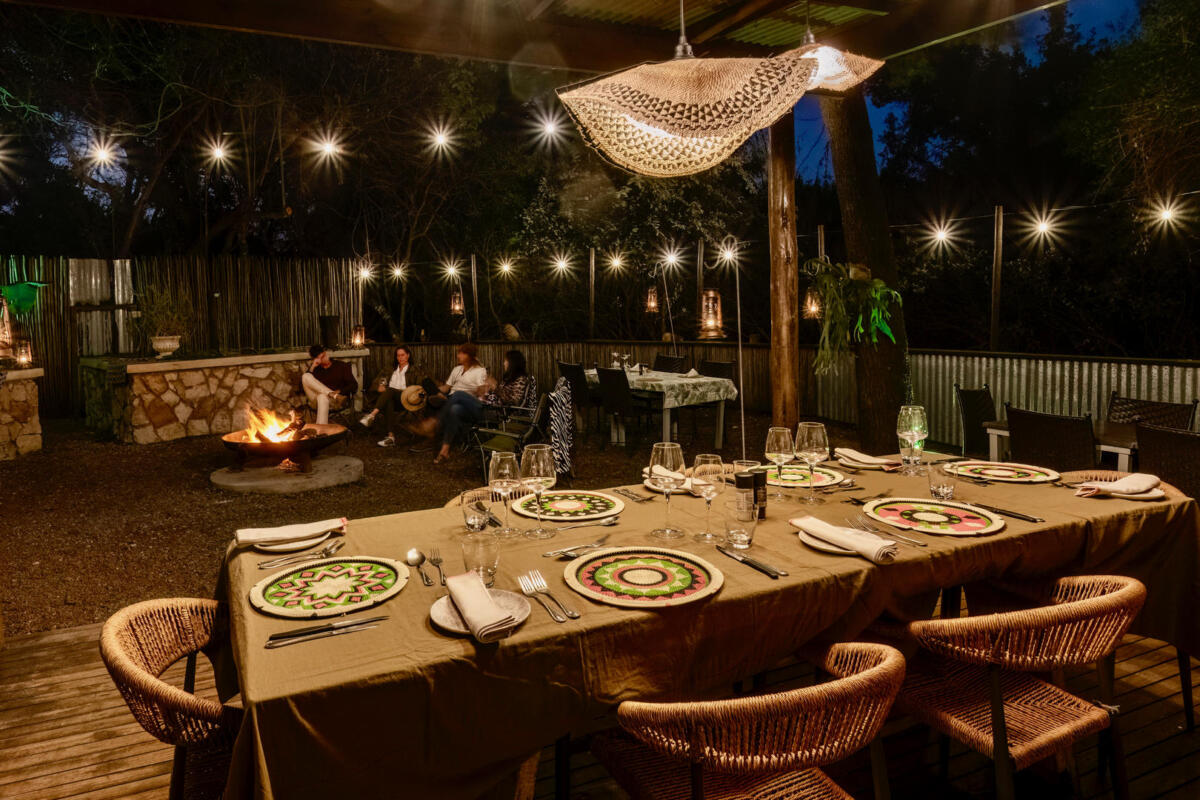 Cedarberg Travel | Makakatana Bay Lodge