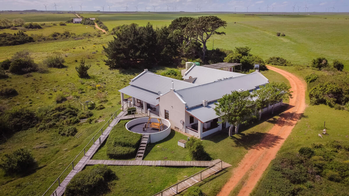 Cedarberg Travel | Oyster Bay Lodge