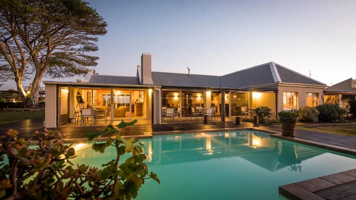 Cedarberg Travel | Oyster Bay Lodge