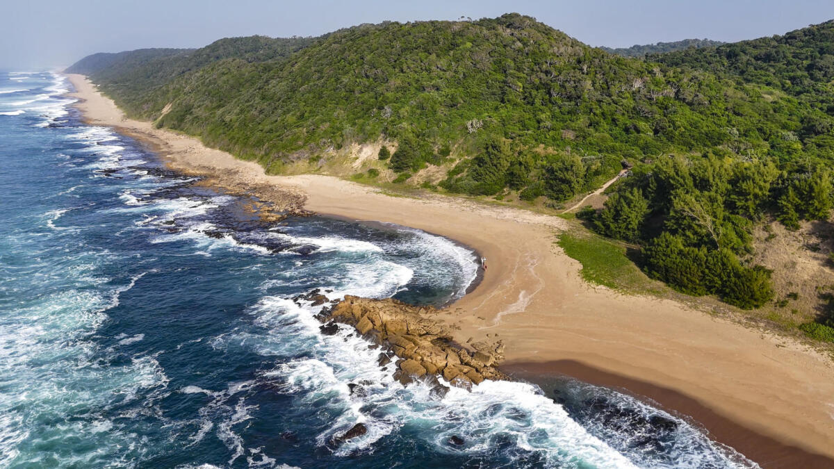 Cedarberg Travel | Makakatana Bay Lodge