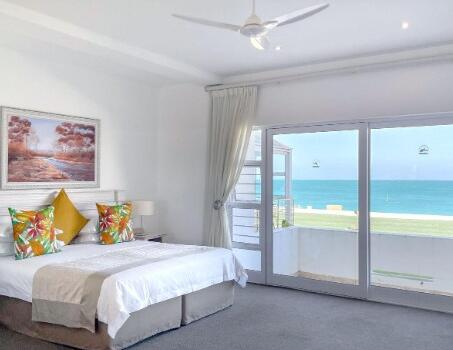 Ground Floor Luxury Sea Facing