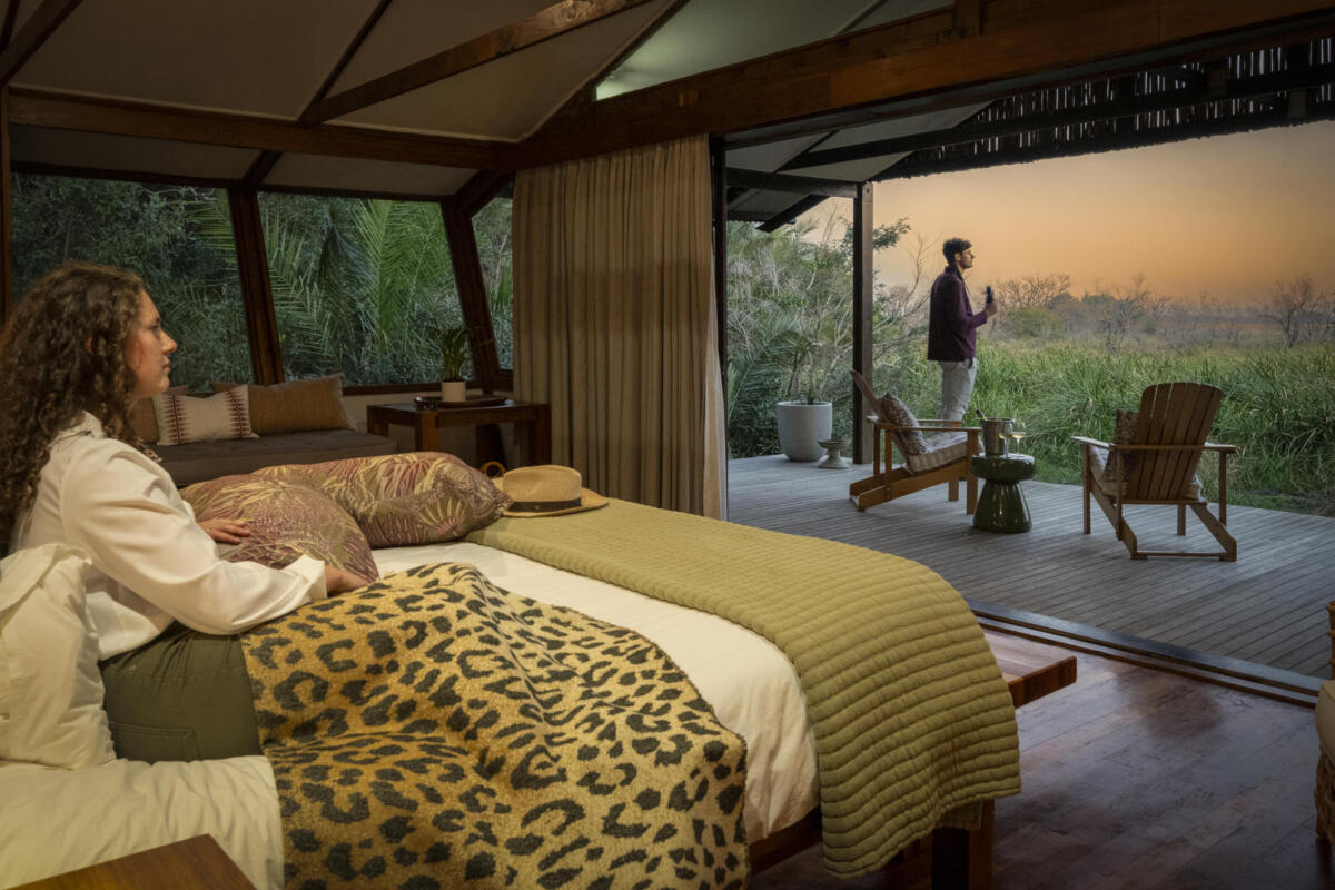 Cedarberg Travel | Makakatana Bay Lodge