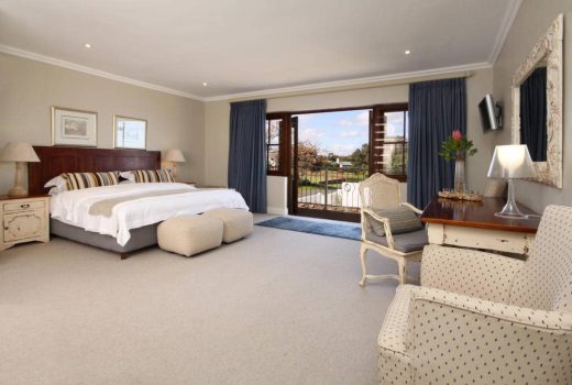 Luxury Sea & Mountain View Suite (room 7)