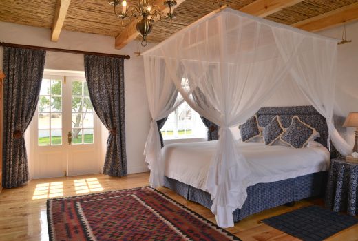 Opstal Cloete Suites