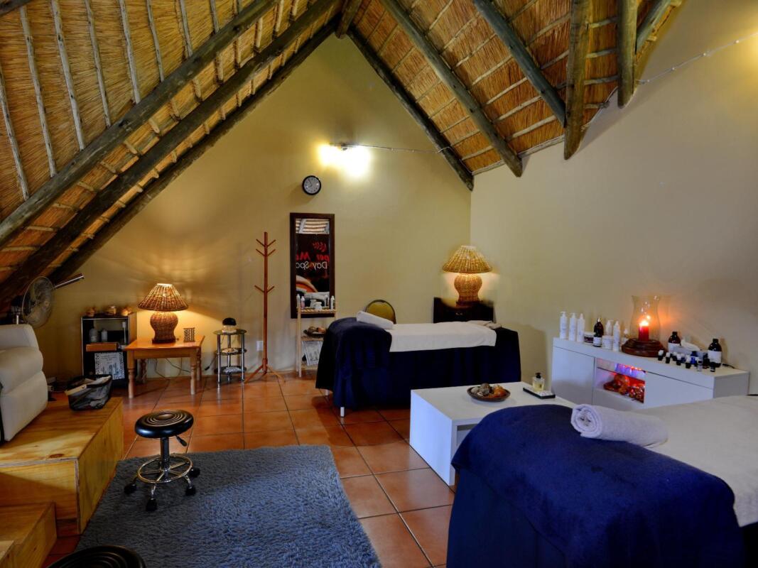 Cedarberg Travel | Montusi Mountain Lodge
