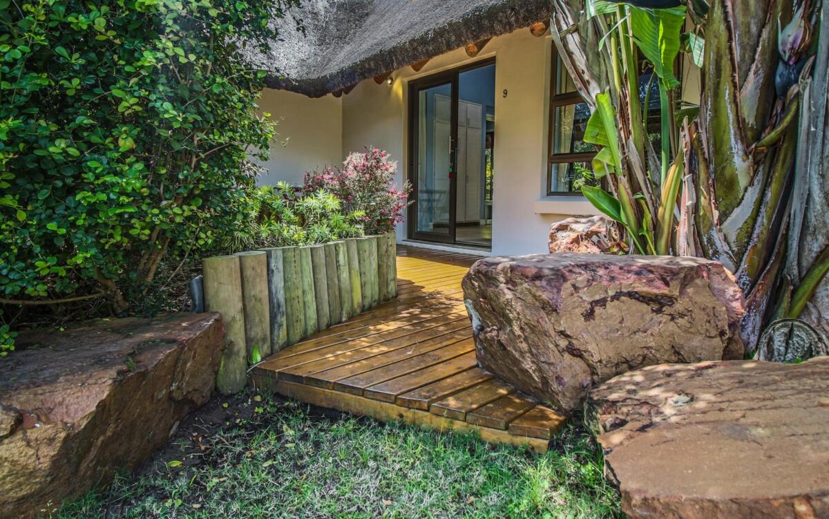 Cedarberg Travel | Sandals Guest House