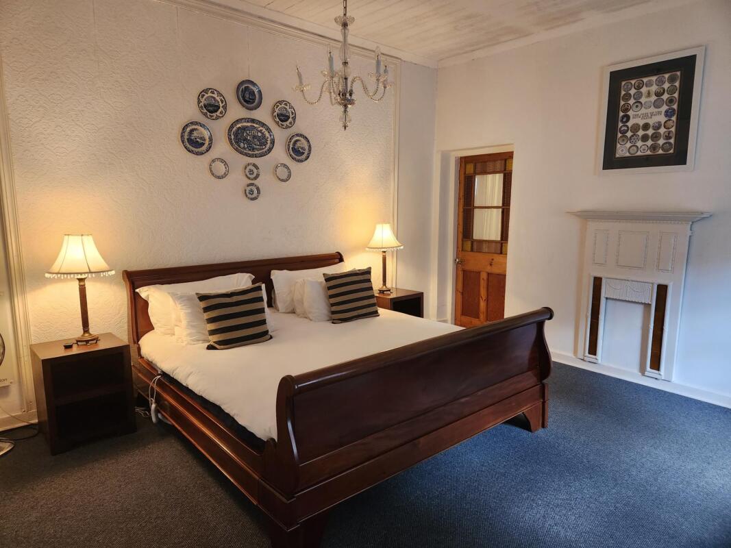 Cedarberg Travel | Cleopatra Mountain Farmhouse