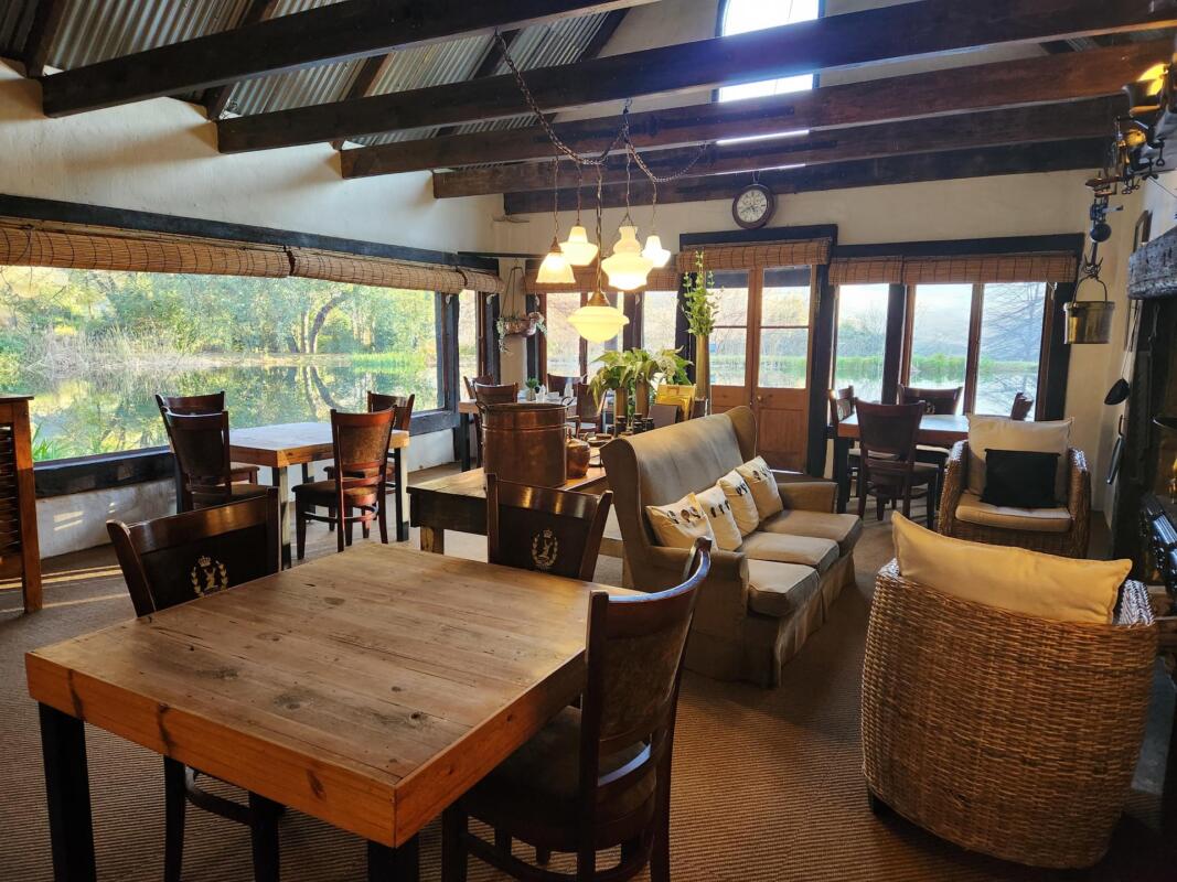 Cedarberg Travel | Cleopatra Mountain Farmhouse