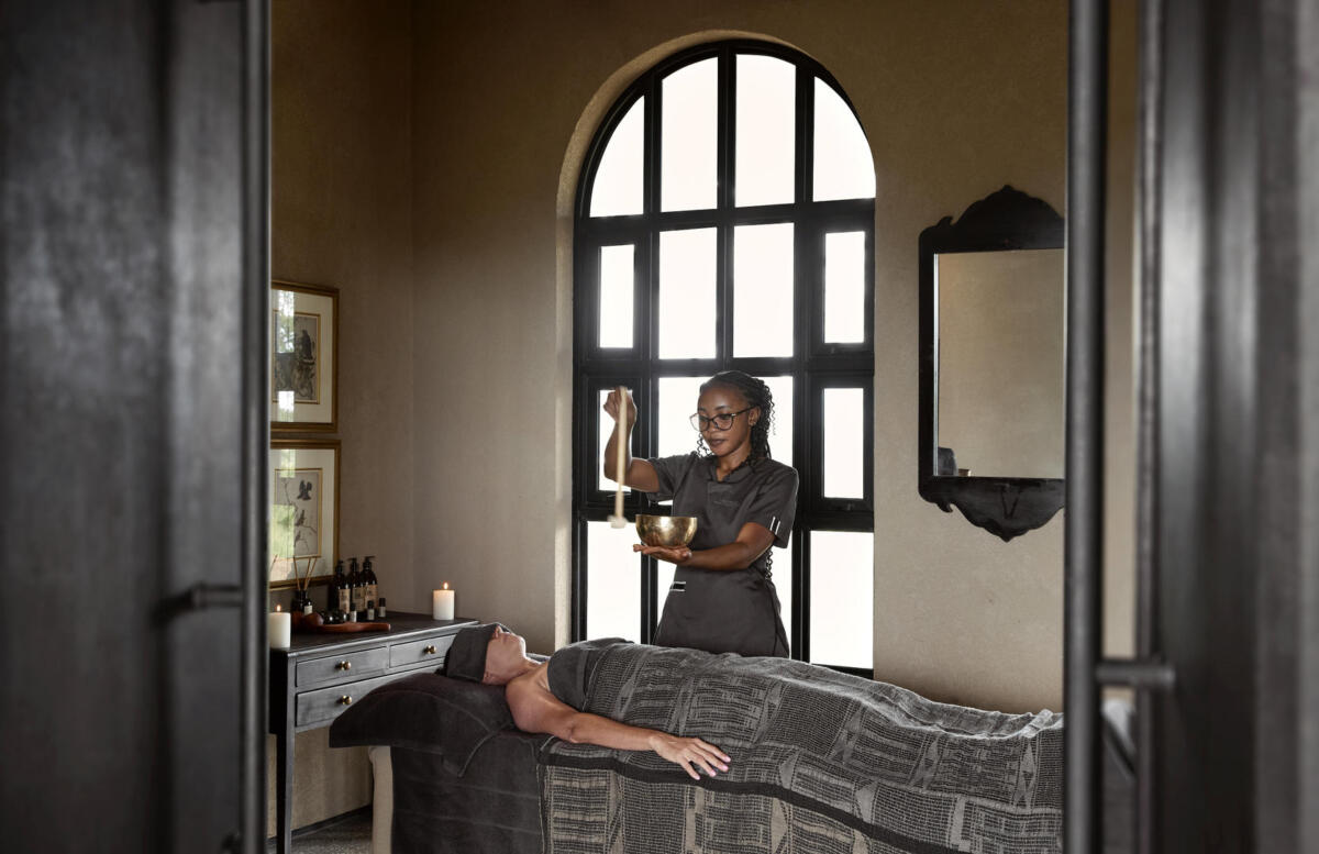 Cedarberg Travel | Chichele Presidential Lodge