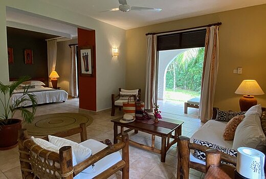 Deluxe Garden Suites