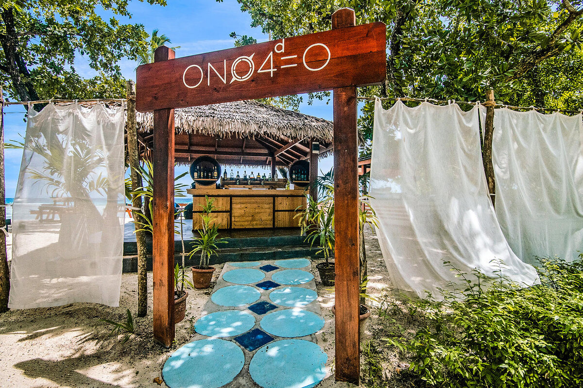 Cedarberg Travel | Hilton Labriz Resort & Spa