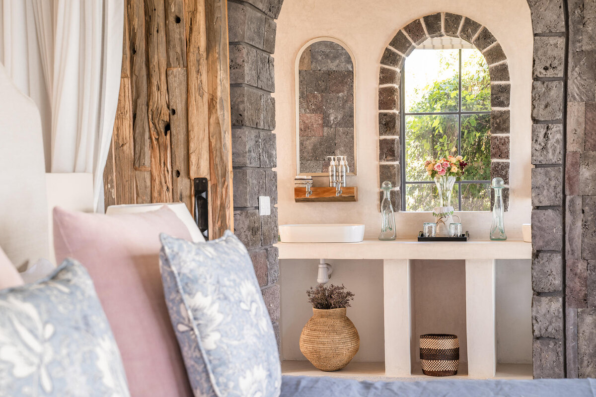 Cedarberg Travel | Loldia House