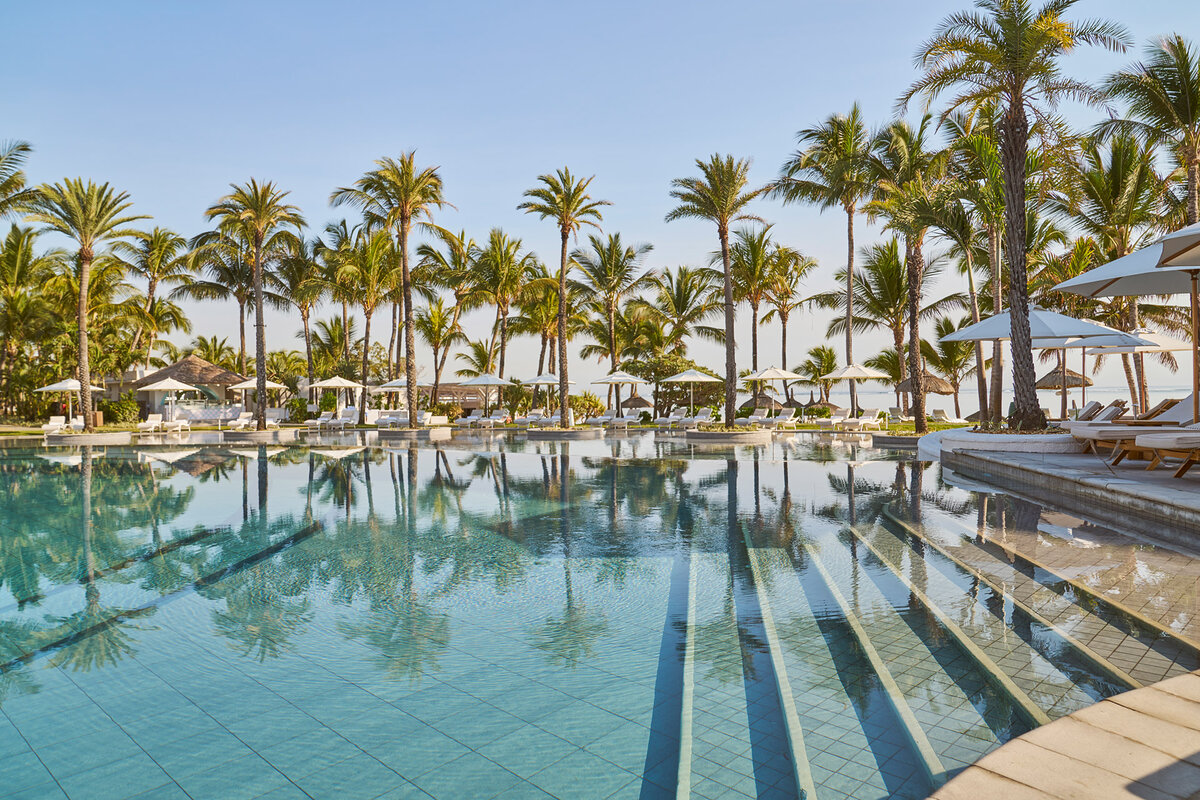 Cedarberg Travel | LUX* Belle Mare Hotel