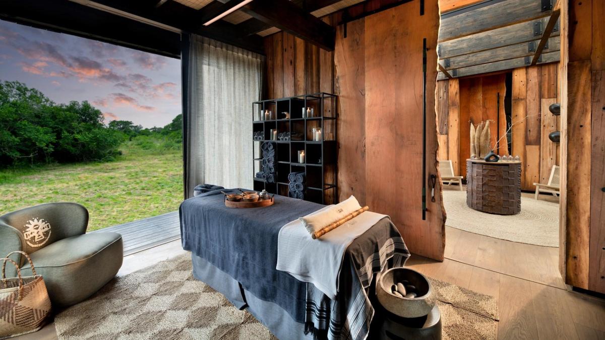 Cedarberg Travel | andBeyond Phinda Forest Lodge