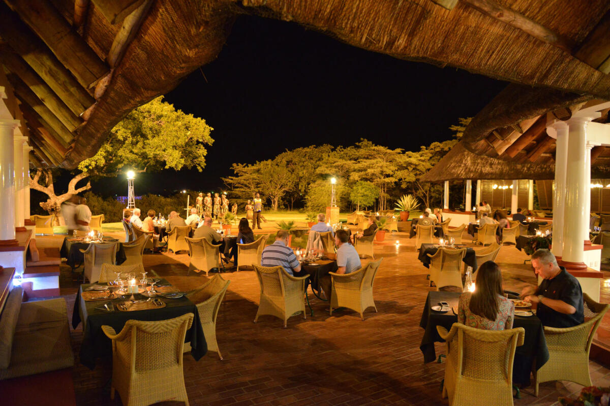 Cedarberg Travel | Victoria Falls Hotel