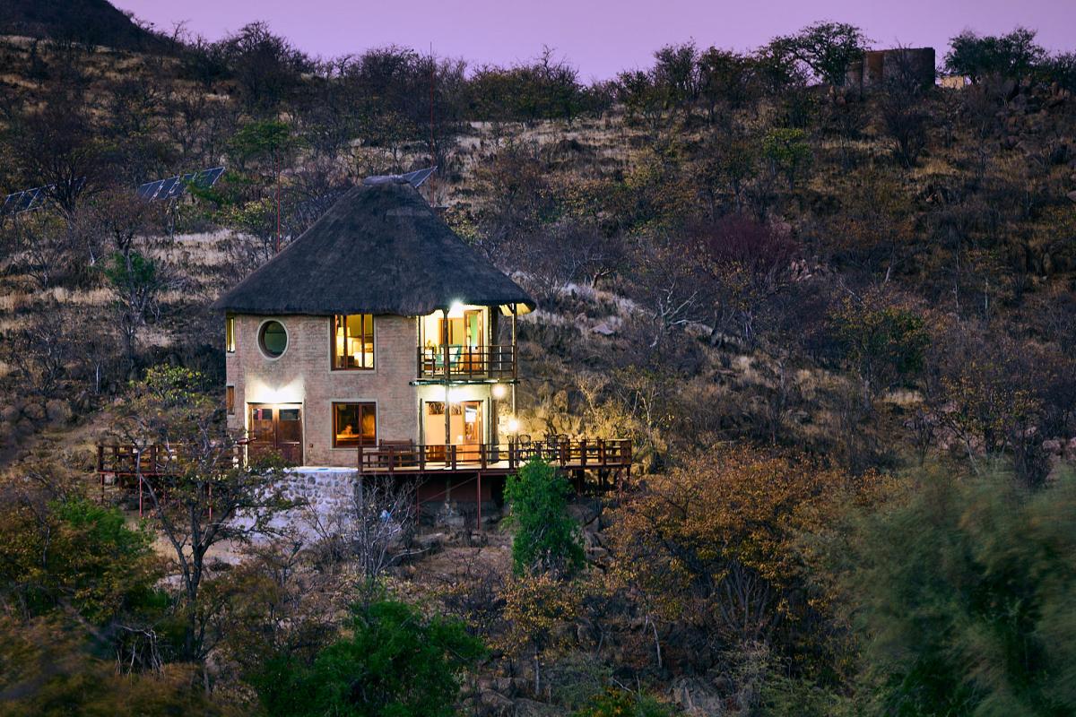 Cedarberg Travel | Huab Lodge