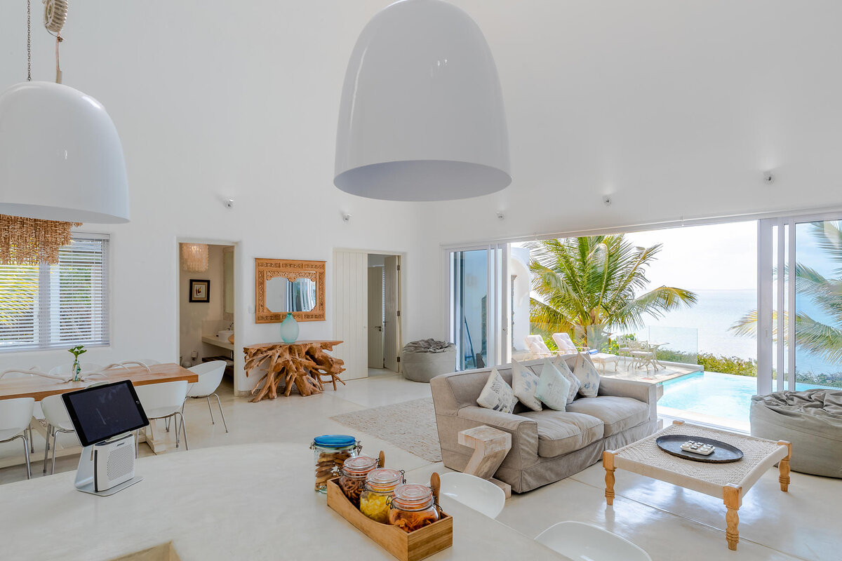 Cedarberg Travel | Santorini Mozambique