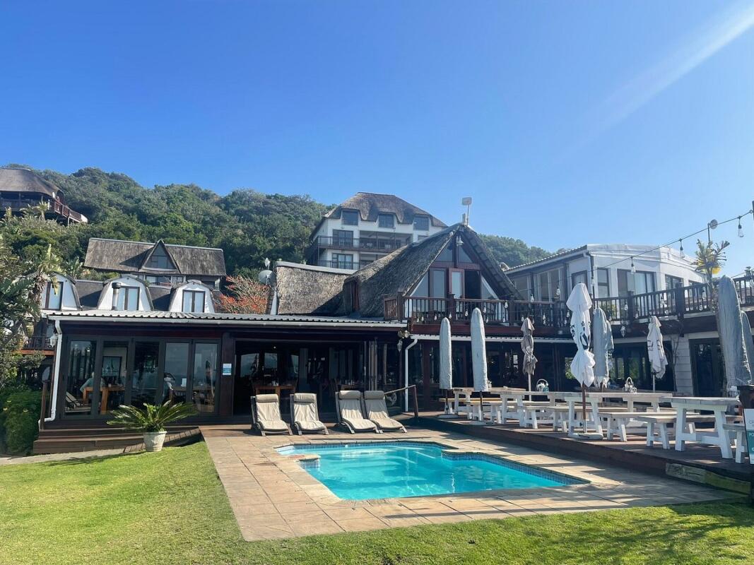 Cedarberg Travel | Crawford's Beach Lodge
