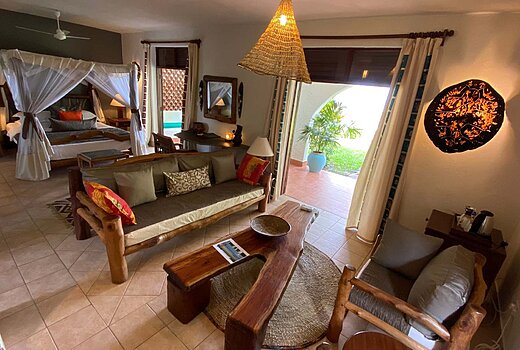 Grand Ocean Front Suite