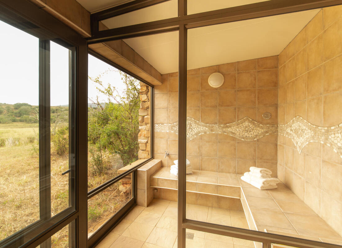 Cedarberg Travel | Pumba Water Lodge