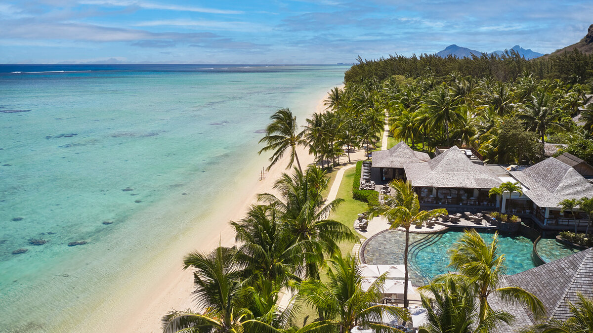 Cedarberg Travel | LUX Le Morne Hotel