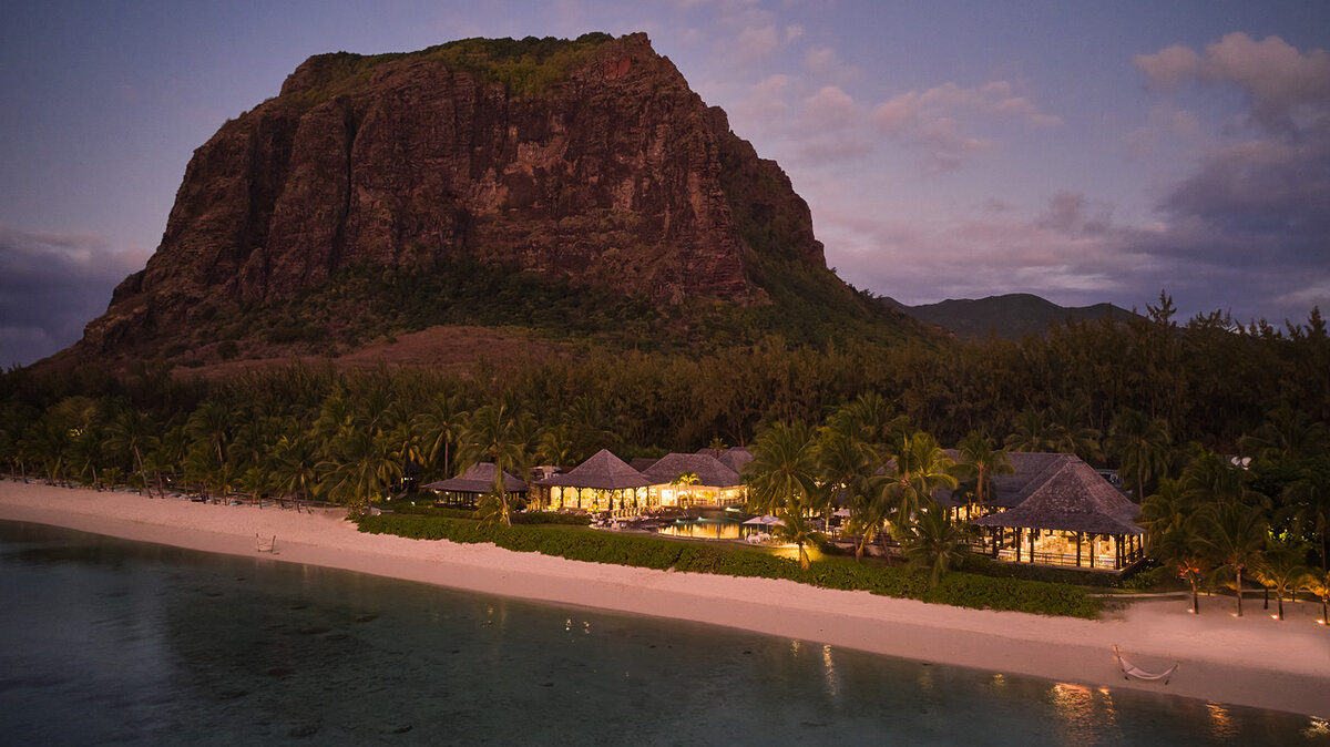 Cedarberg Travel | LUX Le Morne Hotel