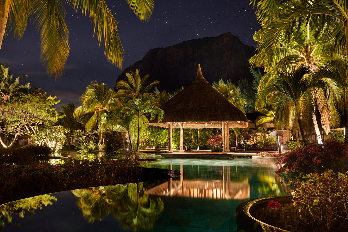 Cedarberg Travel | LUX Le Morne Hotel