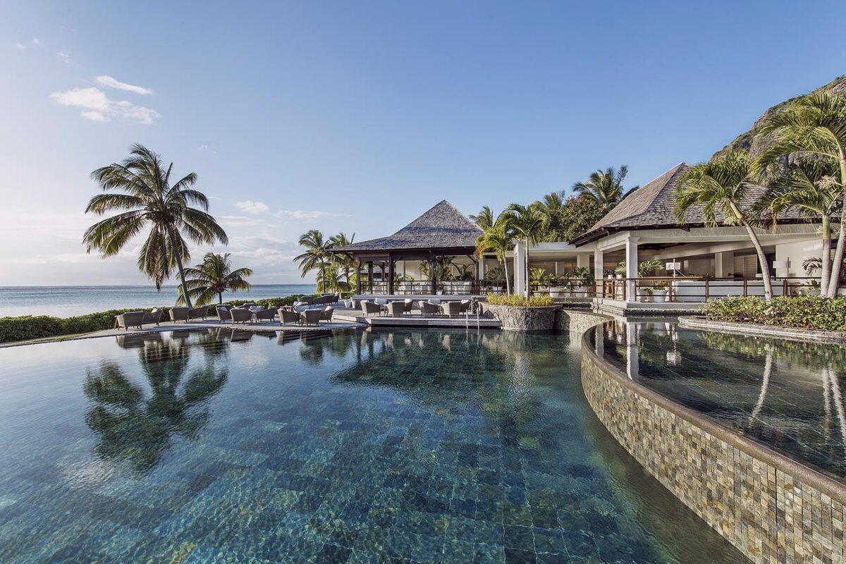 Cedarberg Travel | LUX Le Morne Hotel