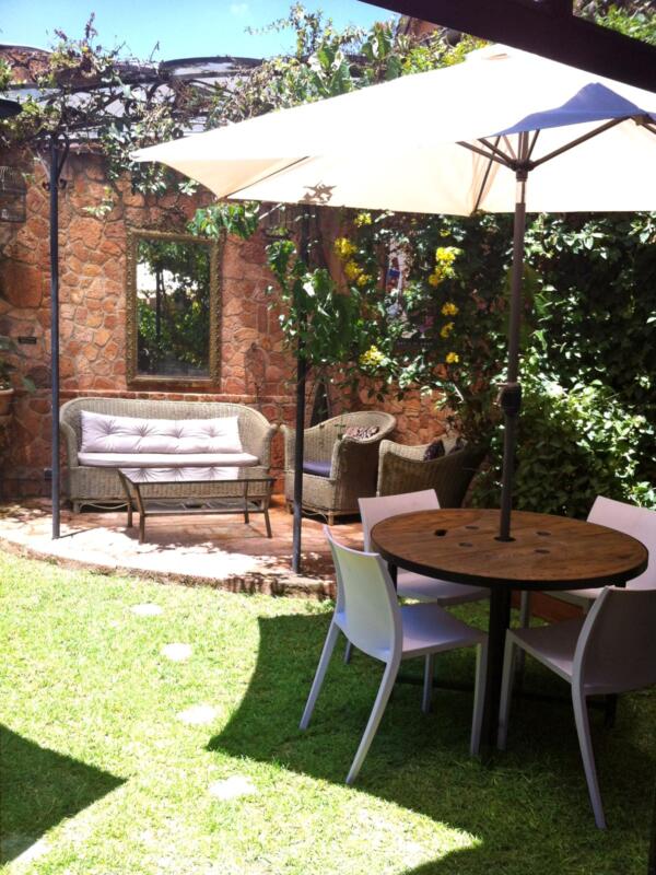 Cedarberg Travel | Pavillion de l’Emyrne