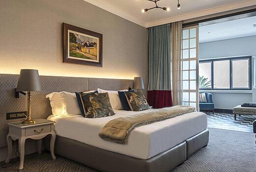 Junior Sea-Facing Suites