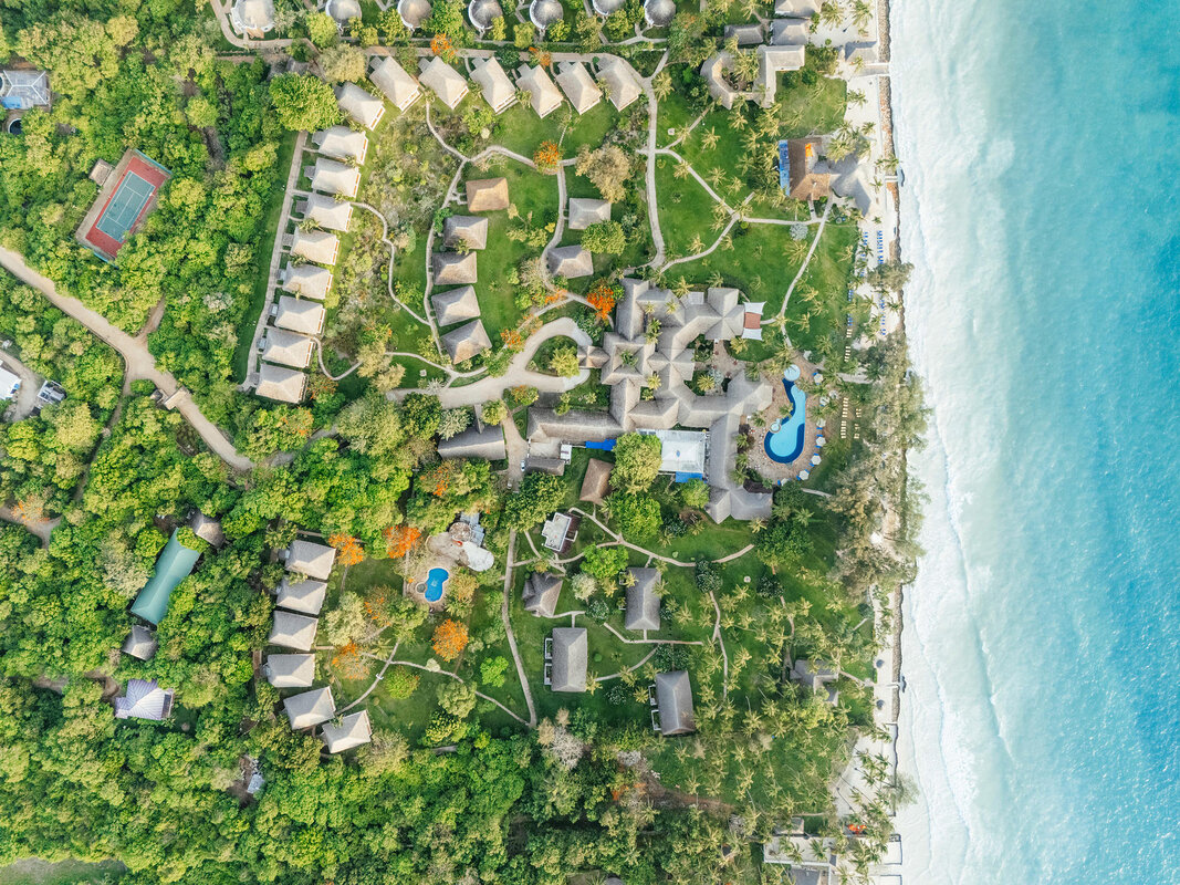 Cedarberg Travel | Bluebay Beach Resort & Spa