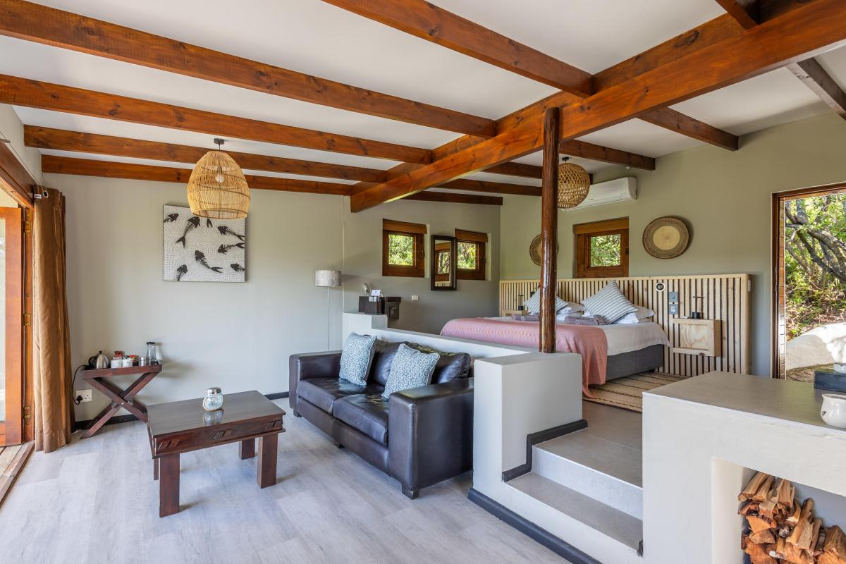 Cedarberg Travel | Hog Hollow Country Lodge