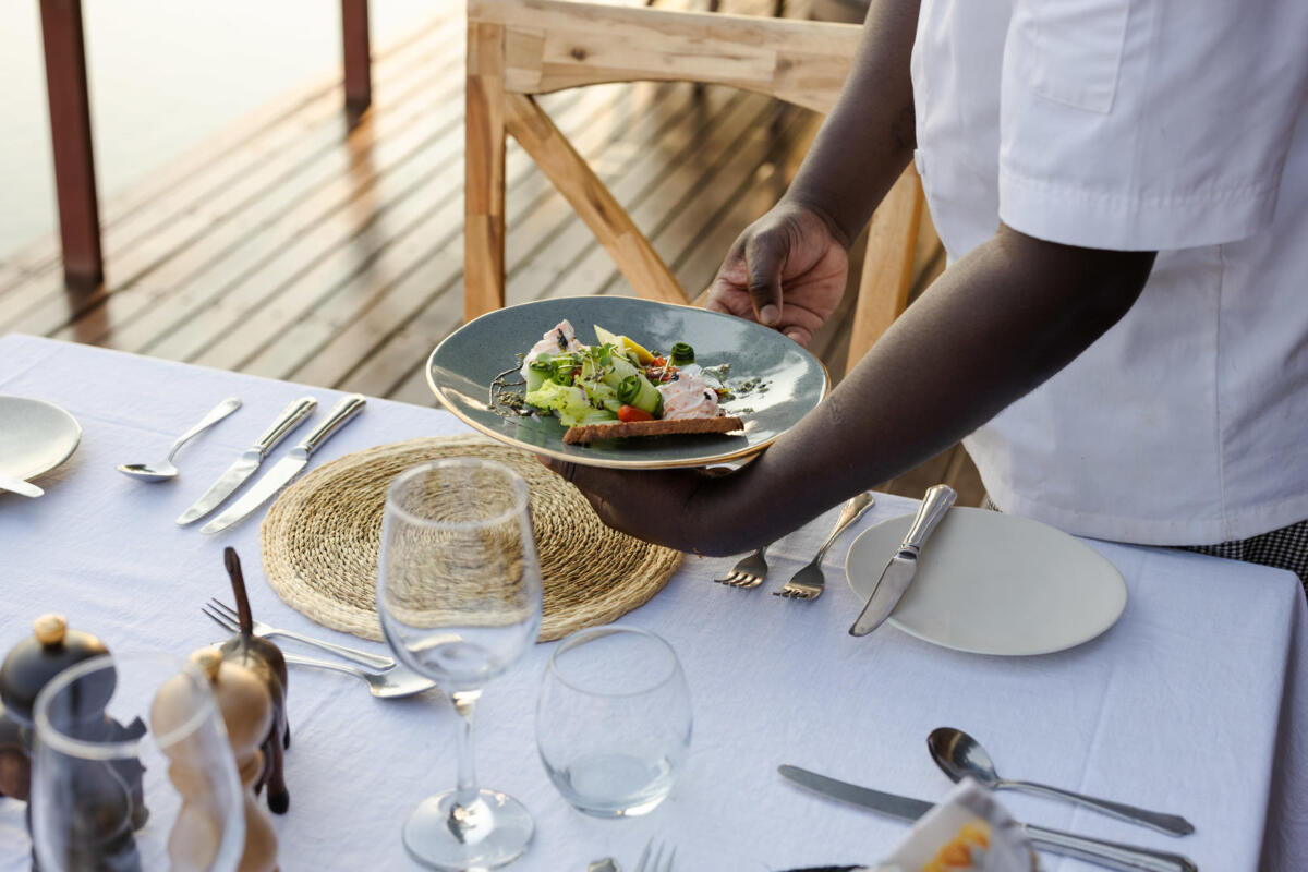 Cedarberg Travel | Sausage Tree Camp