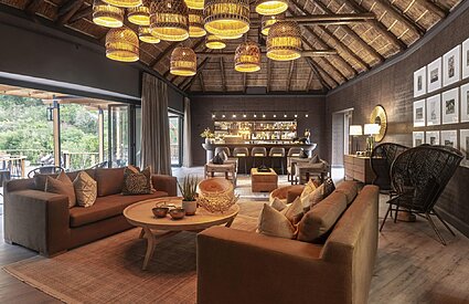 Eagles Crag at Shamwari Private Game Reserve