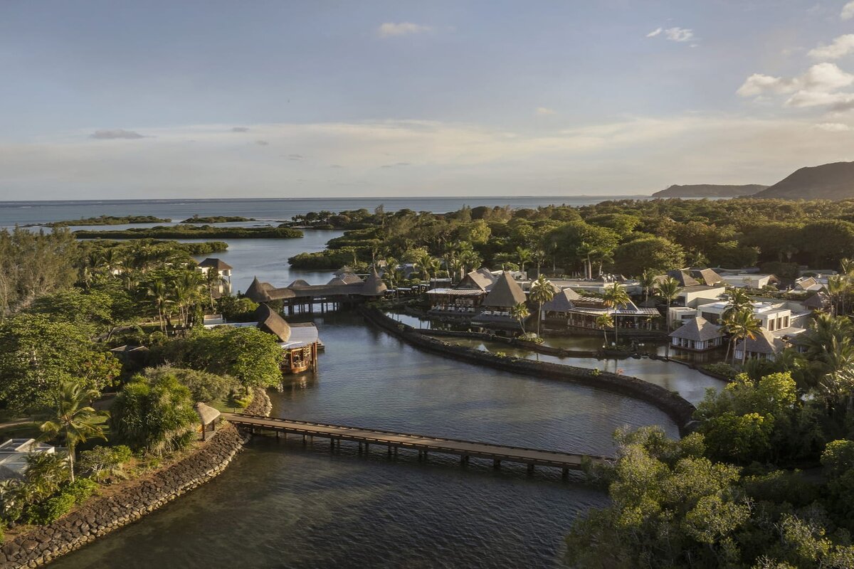 Cedarberg Travel | Four Seasons Mauritius at Anahita