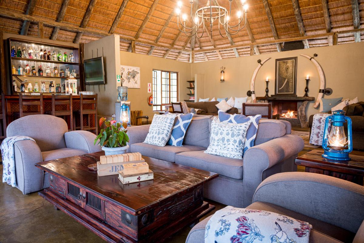 Cedarberg Travel | Kambaku Safari Lodge