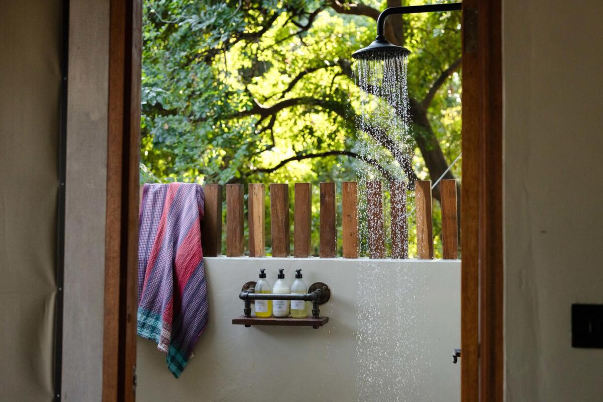 Cedarberg Travel | Sausage Tree Camp