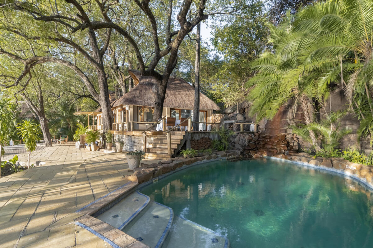 Cedarberg Travel | Tongabezi Lodge