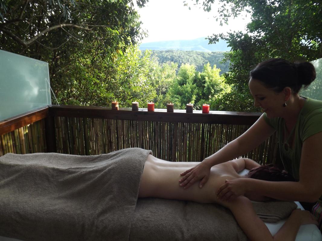 Cedarberg Travel | Hog Hollow Country Lodge