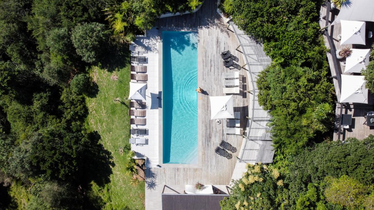 Cedarberg Travel | Hog Hollow Country Lodge