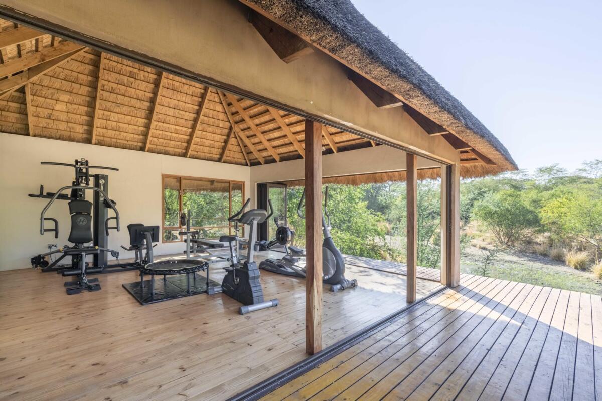 Cedarberg Travel | Tongabezi Lodge