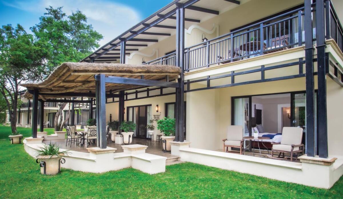 Cedarberg Travel | Anantara Royal Livingstone