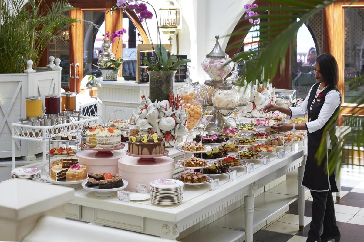 Cedarberg Travel | Oyster Box Hotel