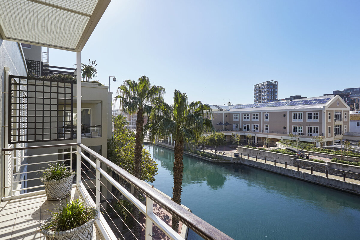 Cedarberg Travel | African Elite Waterfront Apartments