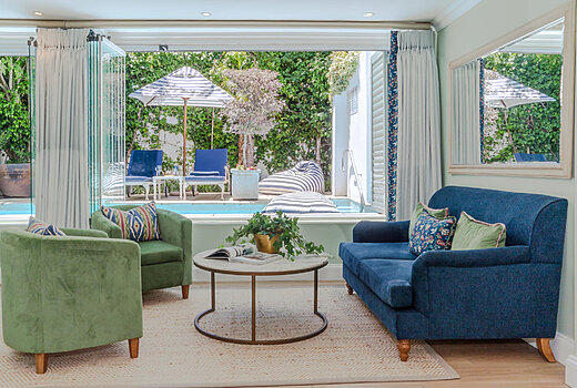 Pool Suite