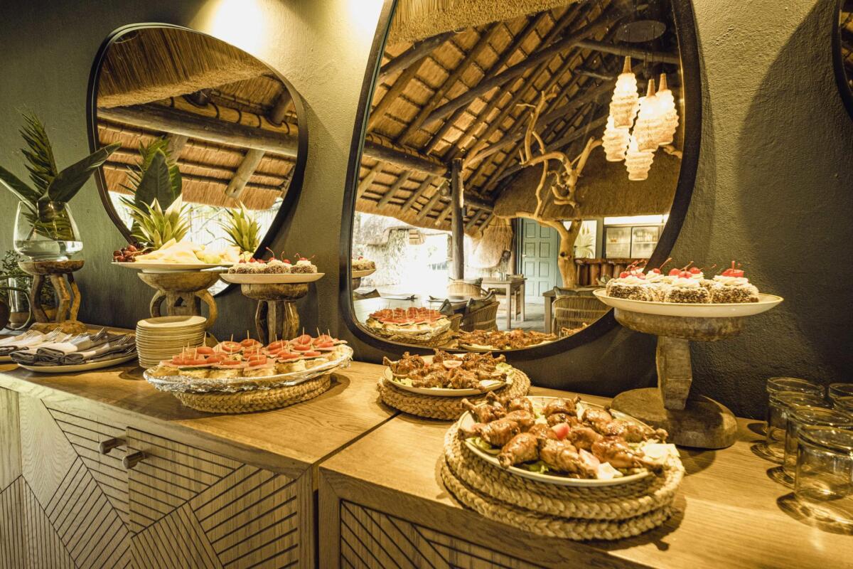 Cedarberg Travel | Rhino River Lodge