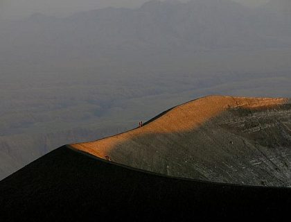 Walking and Hiking from Lake Natron