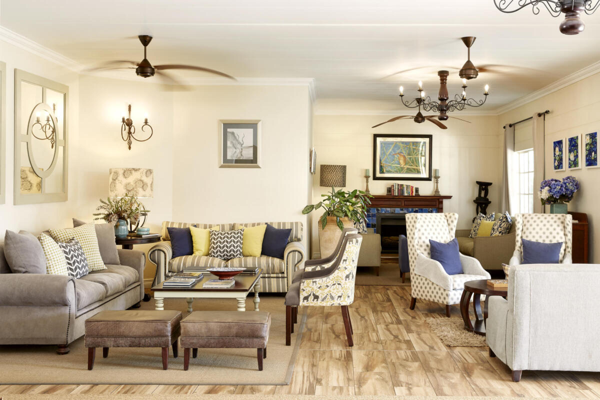 Cedarberg Travel | Batonka Guest Lodge, Victoria Falls