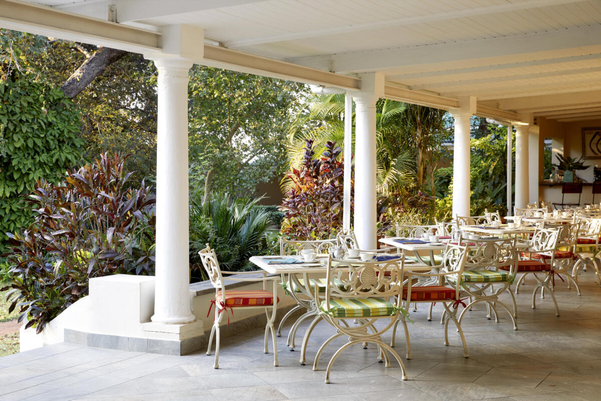 Cedarberg Travel | Batonka Guest Lodge, Victoria Falls